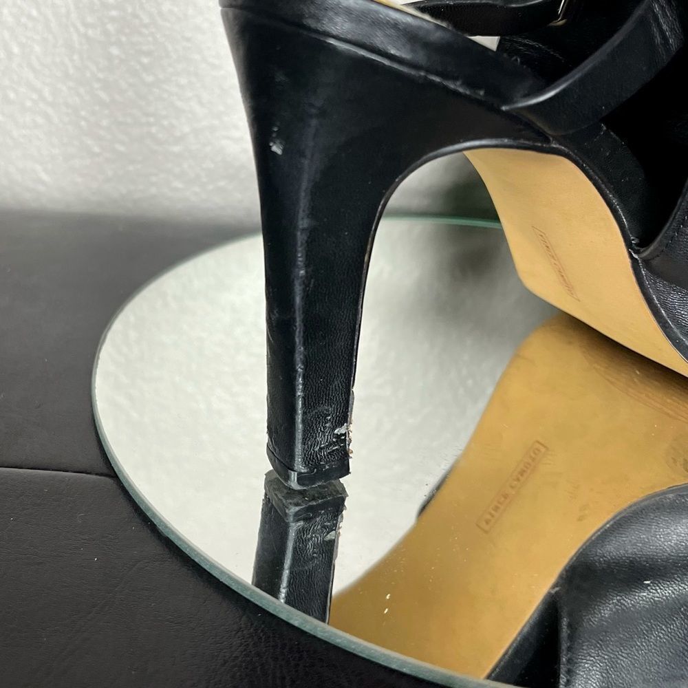 Vince Camuto Cutout Boot Heels Strap Heels Ankle Booties Buckle Size 7.5​​​ - Picture 10 of 12